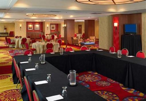 фото отеля Marriott Cleveland Airport