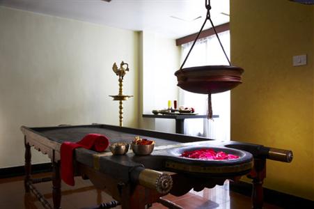 фото отеля The Gateway Hotel Beach Road Calicut