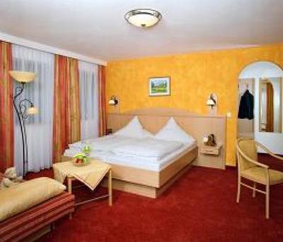 фото отеля Landhotel Gabriele Unterwössen