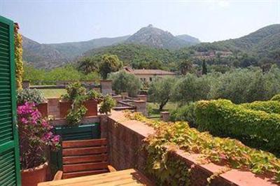 фото отеля Residenza Sant’Anna Del Volterraio Rio nell'Elba