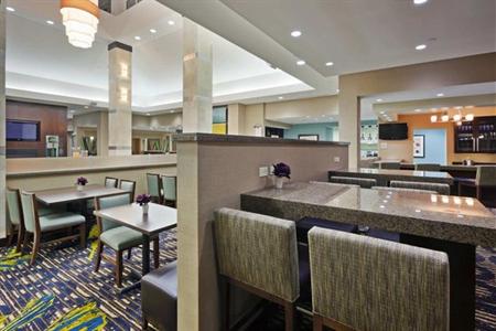 фото отеля Hilton Garden Inn Silver Spring North