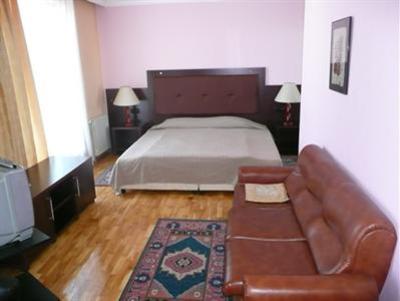 фото отеля Airport Hotel Consul