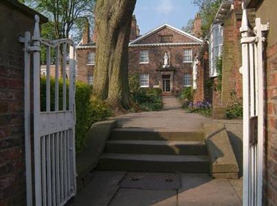 фото отеля Lady Anne Middleton's Hotel