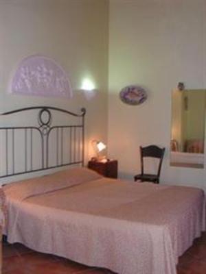 фото отеля Albergo Antica Foresteria Catalana