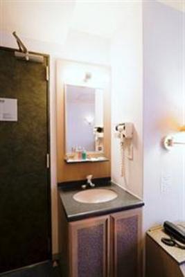 фото отеля Hotel Apaiser Yokohama
