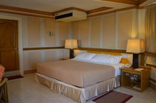 фото отеля Elegant Circle Inn