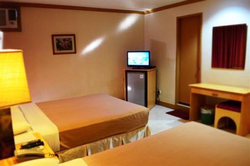фото отеля Elegant Circle Inn