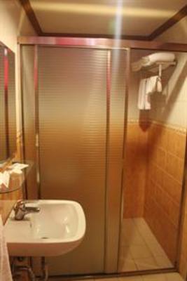 фото отеля Elegant Circle Inn