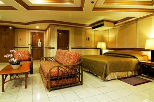 фото отеля Elegant Circle Inn