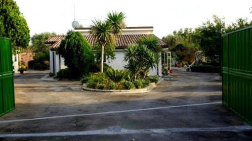 фото отеля Li Catauri B&B