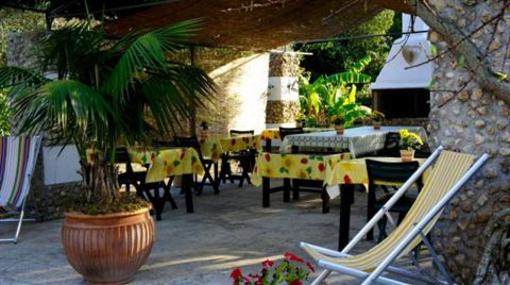 фото отеля Li Catauri B&B