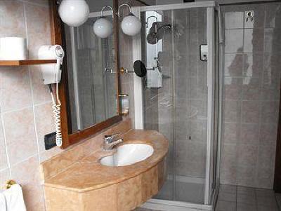фото отеля Primotel Brescia Centro