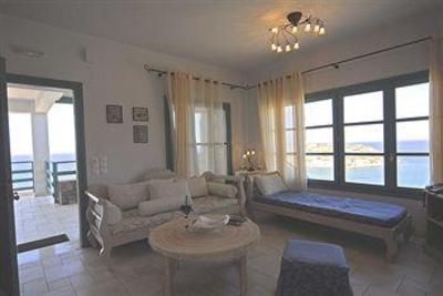 фото отеля Mohlos Villas
