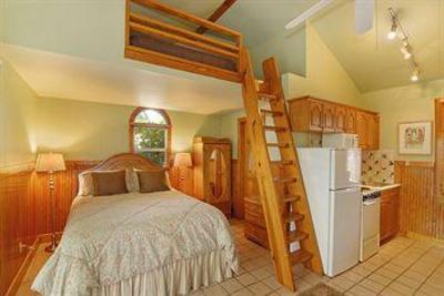 фото отеля Sarah's Seaside Beach Cottages