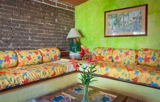 фото отеля Hotel Ajijic - Plaza Suites & Spa