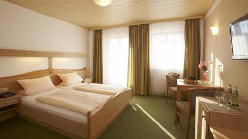 фото отеля Sporthotel Post