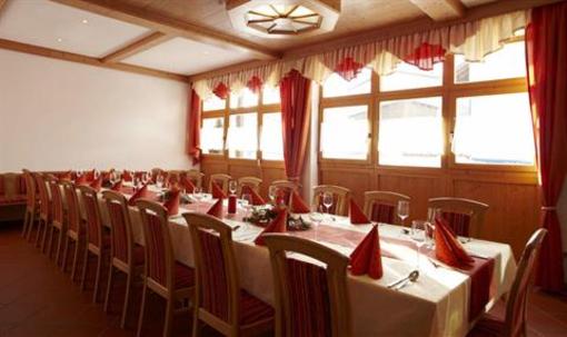 фото отеля Sporthotel Post