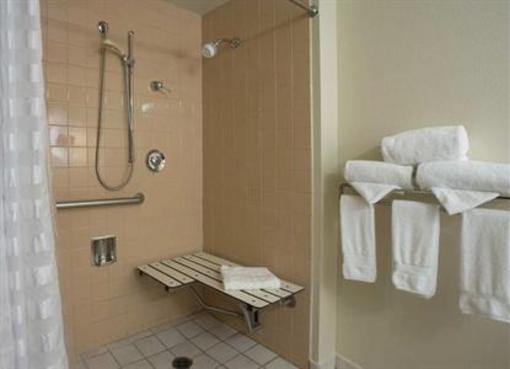 фото отеля Embassy Suites Seattle - Tacoma International Airport