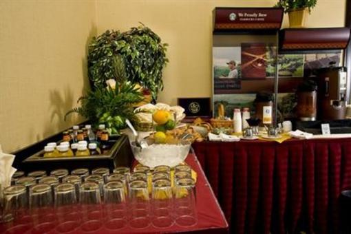 фото отеля Embassy Suites Seattle - Tacoma International Airport
