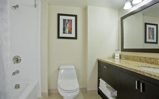 фото отеля Embassy Suites Seattle - Tacoma International Airport