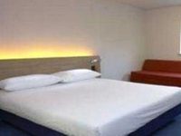 Travelodge Devizes Hotel