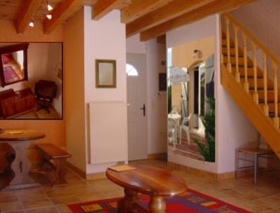 фото отеля Chambre d'Hotes de St Pierre de Riviero