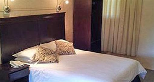 фото отеля Mogale Country Lodge