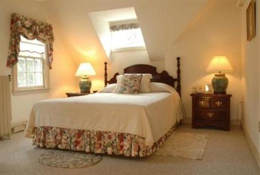 фото отеля Roger Sherman Inn