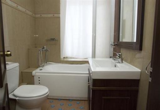 фото отеля Poros Town Hotel