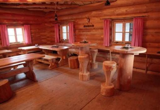 фото отеля Gasthof zum Kloster Metten