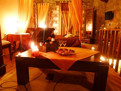 фото отеля Theasis Guesthouse
