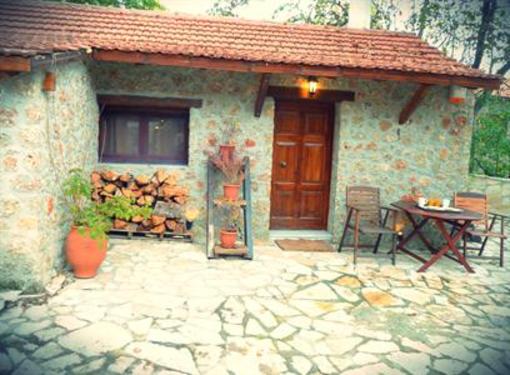 фото отеля Theasis Guesthouse