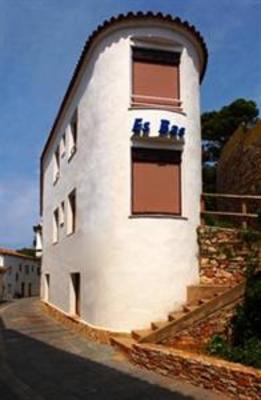 фото отеля Hostal Restaurante Es Bas