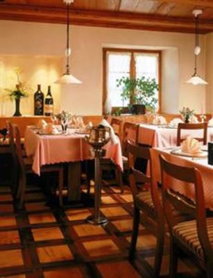 фото отеля Hotel Baren Rothenburg
