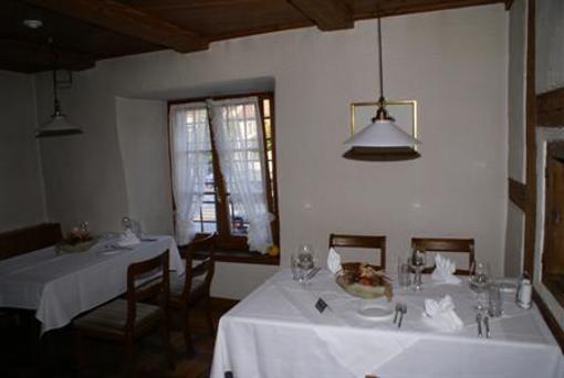 фото отеля Hotel Baren Rothenburg