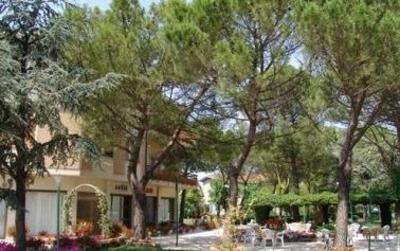 фото отеля Hotel Ausonia Monte Porzio
