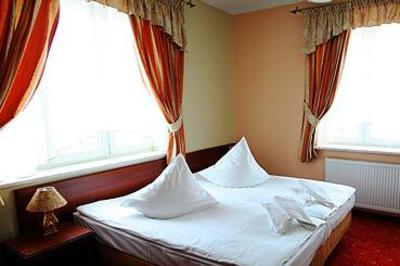 фото отеля Hotel Pod Golebiem