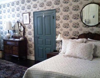 фото отеля English Garden Bed and Breakfast