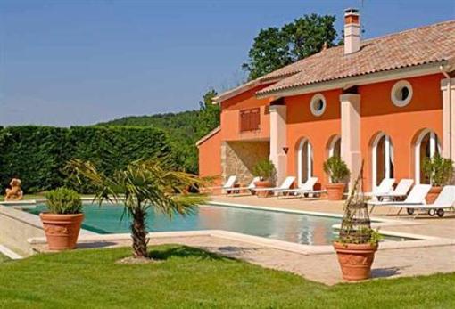 фото отеля La Petite Aiguebonne Bed And Breakfast Allex