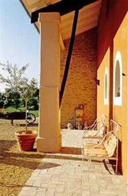 фото отеля La Petite Aiguebonne Bed And Breakfast Allex