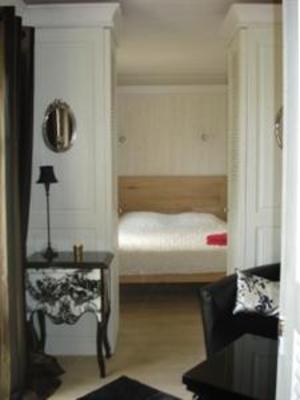 фото отеля La Petite Aiguebonne Bed And Breakfast Allex