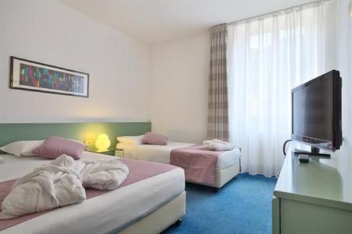фото отеля Hotel Lago di Garda Nago-Torbole