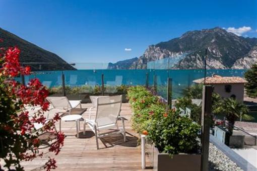 фото отеля Hotel Lago di Garda Nago-Torbole