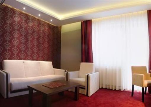 фото отеля Hotel Bialowieski