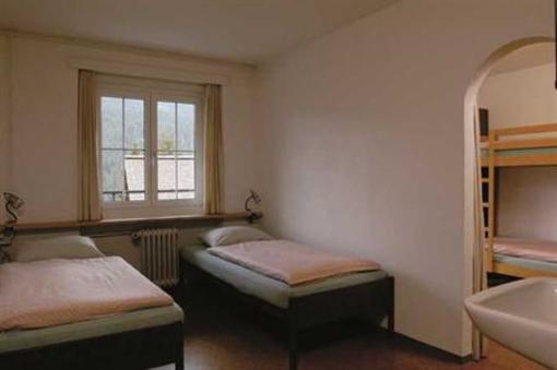 фото отеля Youth Hostel Klosters