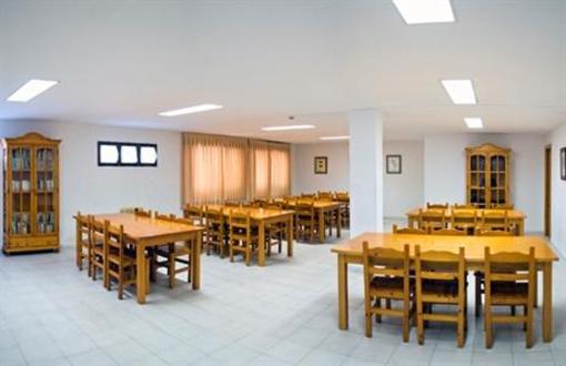 фото отеля Albergue Inturjoven Viznar Alfacar