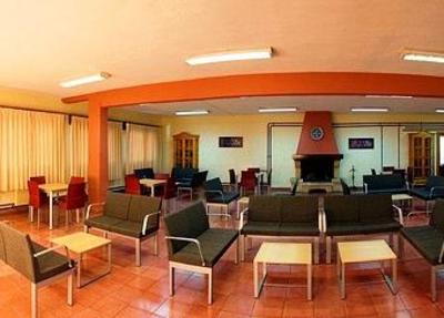 фото отеля Albergue Inturjoven Viznar Alfacar