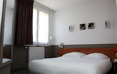 фото отеля Hotel Notre Dame Valenciennes