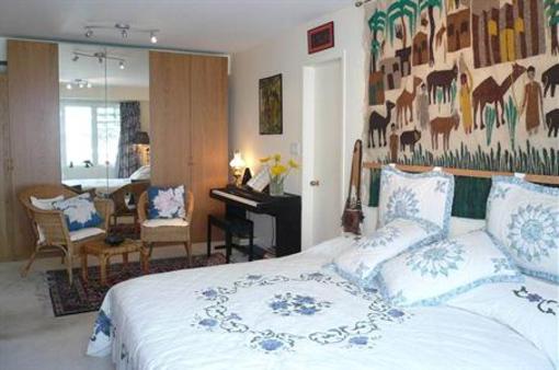 фото отеля Brasscranes Bed & Breakfast