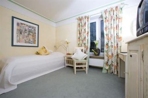 фото отеля Hotel Georgenhof Markt Schwaben